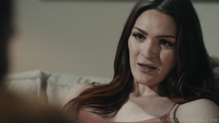 Наслаждайтесь Redhead TS Tori Easton Rides Big Cock Reverse Cowgirl - порно видео на ONE-PORN.COM