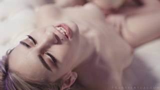 Наслаждайтесь Delilah Day's Tattooed Body - порно видео на ONE-PORN.COM