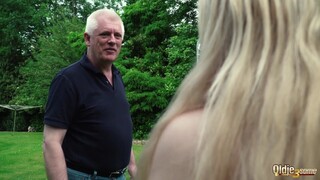Наслаждайтесь Bryn and Boris's Old and Young Encounter - порно видео на ONE-PORN.COM