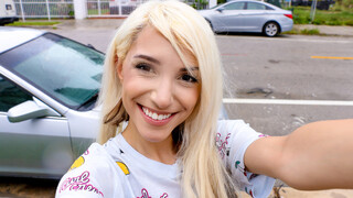 Наслаждайтесь Kyle Mason's Cam Girl Friends - порно видео на ONE-PORN.COM