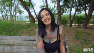Наслаждайтесь Gagging on Jordi's Cock with Adel - порно видео на ONE-PORN.COM