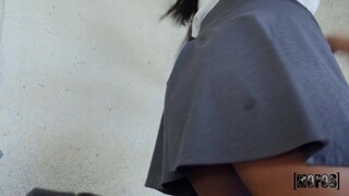 Наслаждайтесь First Creampie for Teen Amy in Doggystyle - порно видео на ONE-PORN.COM