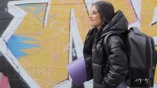 Наслаждайтесь Teen Train Blowjob and Doggystyle - порно видео на ONE-PORN.COM