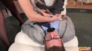 Standing Fuck Therapy - наслаждайся лучшим порно на ONE-PORN.COM