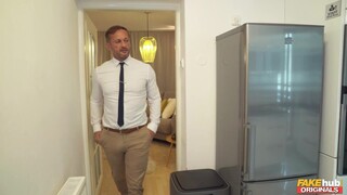 Наслаждайтесь European Lover Fucks My Wife on Turkey Day - порно видео на ONE-PORN.COM
