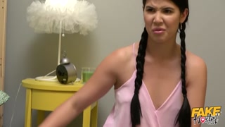 Наслаждайтесь Blonde Girl with Natural Tits Fucks - порно видео на ONE-PORN.COM