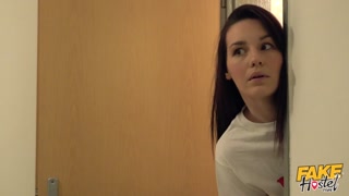 Наслаждайтесь Heat, Sweat, and Threesome - порно видео на ONE-PORN.COM