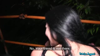 Наслаждайтесь Blue Eyed Babe Fucked in the Open - порно видео на ONE-PORN.COM
