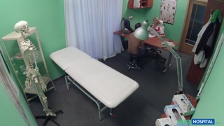 Наслаждайтесь Nurse Gives Blowjob Prescription - порно видео на ONE-PORN.COM