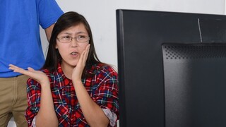 Наслаждайтесь Facial and Gagging - порно видео на ONE-PORN.COM