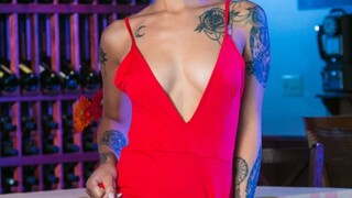 Наслаждайтесь Enhanced Body, Enhanced Fun - порно видео на ONE-PORN.COM