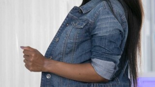 Наслаждайтесь Sarah Banks' Enhanced Body Takes Hard Anal in Just Jeans - порно видео на ONE-PORN.COM