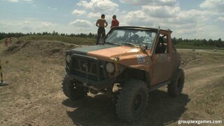 Gangbang Fun in the Open Air - наслаждайся лучшим порно на ONE-PORN.COM