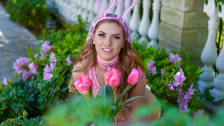 Summer Brooks Gets Slammed by Easter Bunny - наслаждайся лучшим порно на ONE-PORN.COM