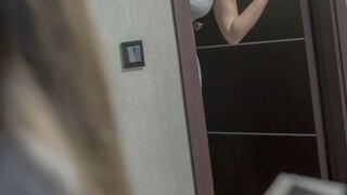 Наслаждайтесь Mistaken Name: Brunette Squirts on Big Cock - порно видео на ONE-PORN.COM