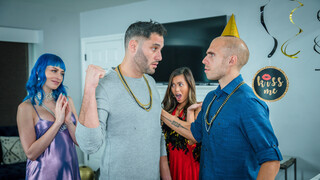 Наслаждайтесь FFM Step Fantasy: Brunettes Vina Sky & Jewelz Blu on NYE - порно видео на ONE-PORN.COM