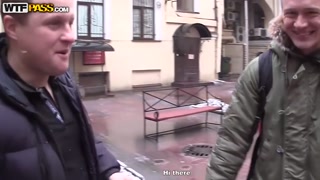 Наслаждайтесь Leksi Fox loves hard pickup fucking with strangers - порно видео на ONE-PORN.COM