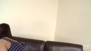Наслаждайтесь Hannah Sweet - Amateur Romanian Babe with Medium Tits - порно видео на ONE-PORN.COM