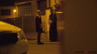 Blonde Cheater Shares Handjob Confession - наслаждайся лучшим порно на ONE-PORN.COM