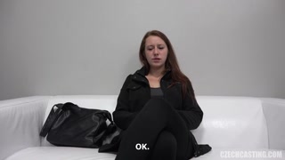 Наслаждайтесь Gorgeous Lucie Takes Charge in Casting Threesome - порно видео на ONE-PORN.COM