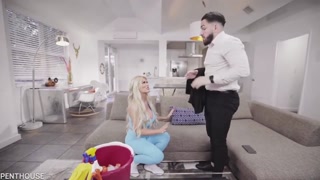 Наслаждайтесь Blonde MILF Maid Casca Akashova with Big Ass - порно видео на ONE-PORN.COM