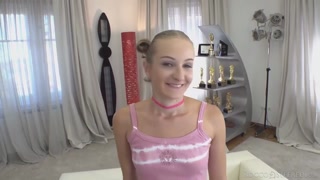 Наслаждайтесь Blonde Teen Lylyta Yung’s Casting - POV & Rimming - порно видео на ONE-PORN.COM