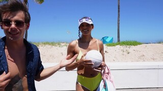 Наслаждайтесь Trimmed Pussy Licked Before Big Cock Fucking - порно видео на ONE-PORN.COM