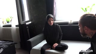 Наслаждайтесь Arab Sara Kay Fucked Hard by Her Lawyer Adam - порно видео на ONE-PORN.COM