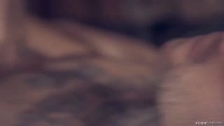 Наслаждайтесь Tattooed Babe Sandee Westgate Pounded and Glazed - порно видео на ONE-PORN.COM