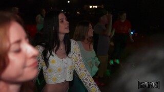 Наслаждайтесь Concert Sex Fest - порно видео на ONE-PORN.COM