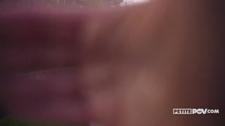 Наслаждайтесь The Condom Covered Petite Girl's Crush - порно видео на ONE-PORN.COM