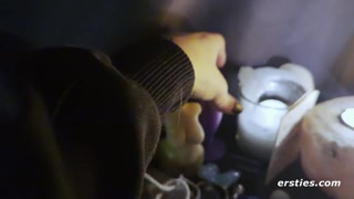 Наслаждайтесь English Girl Anal First Time - порно видео на ONE-PORN.COM