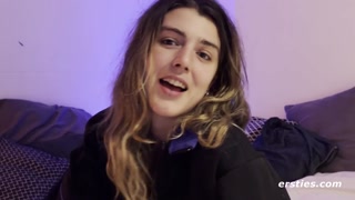 Наслаждайтесь Watch Sarah's First Anal Now - порно видео на ONE-PORN.COM