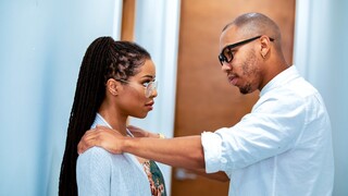 Наслаждайтесь Black and Beautiful: A Bedroom Encounter - порно видео на ONE-PORN.COM