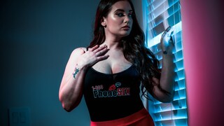 Наслаждайтесь Enhanced Bodies and Office Seduction - порно видео на ONE-PORN.COM