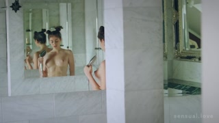Наслаждайтесь Alissa and Isabella's Sensual Play - порно видео на ONE-PORN.COM