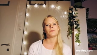 Наслаждайтесь Isabella's Xmas Surprise (German Calendar Door 18) - порно видео на ONE-PORN.COM