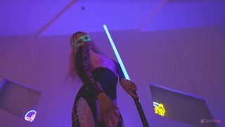 Наслаждайтесь Deepthroat and Anal - Young Beauty's First Gangbang - порно видео на ONE-PORN.COM