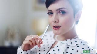 Secretary's First Cum Shot - наслаждайся лучшим порно на ONE-PORN.COM