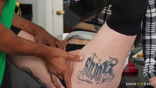Наслаждайтесь  Cowgirl Fucking with a Big Cock and Big Tits  - порно видео на ONE-PORN.COM