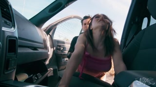 Наслаждайтесь Big Cock in the Desert - порно видео на ONE-PORN.COM
