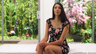 Наслаждайтесь Aria's Doggystyle Casting Call - порно видео на ONE-PORN.COM