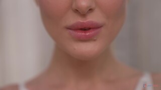 Наслаждайтесь Nika Charming's Facial: A Cum-Filled Experience - порно видео на ONE-PORN.COM