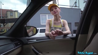 Наслаждайтесь Reverse Cowgirl with Hot Barista Molly Devon - порно видео на ONE-PORN.COM