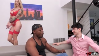 Hubby Watches Kaylee Suck Will's Cock In Lingerie - наслаждайся лучшим порно на ONE-PORN.COM