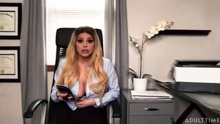 Наслаждайтесь The Conference Call That Went Wrong - порно видео на ONE-PORN.COM