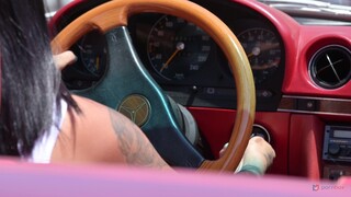 Наслаждайтесь Latina Babe Yorgelis Deep Throats & Rides Huge Black Cock - порно видео на ONE-PORN.COM