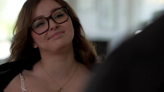 Наслаждайтесь Creamy Lingerie Encounter - порно видео на ONE-PORN.COM