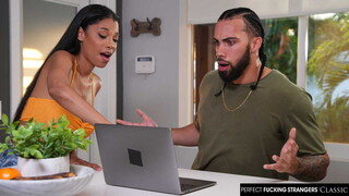 Наслаждайтесь Shaved Pussy Eden West Wants Protection - порно видео на ONE-PORN.COM